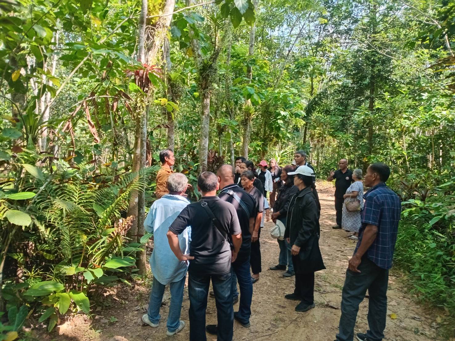 title - ส.ป.ก.ตรัง ดำเนินการจัดอบรม/ศึกษาดูงาน หลักสูตร ระบบการผลิตเกษตรกรรมยั่งยืน  ภายใต้โครงการพัฒนาเกษตรกรรมยั่งยืน กิจกรรมพัฒนาเกษตรกรรมยั่งยืนในเขตปฏิรูปที่ดินจังหวัดตรัง ปีงบประมาณ พ.ศ. ๒๕๖๙